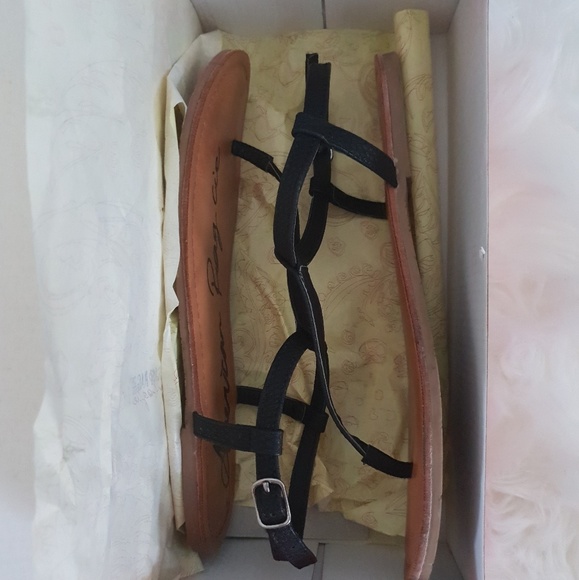 SOLD American Rag - Picture 2 of 3